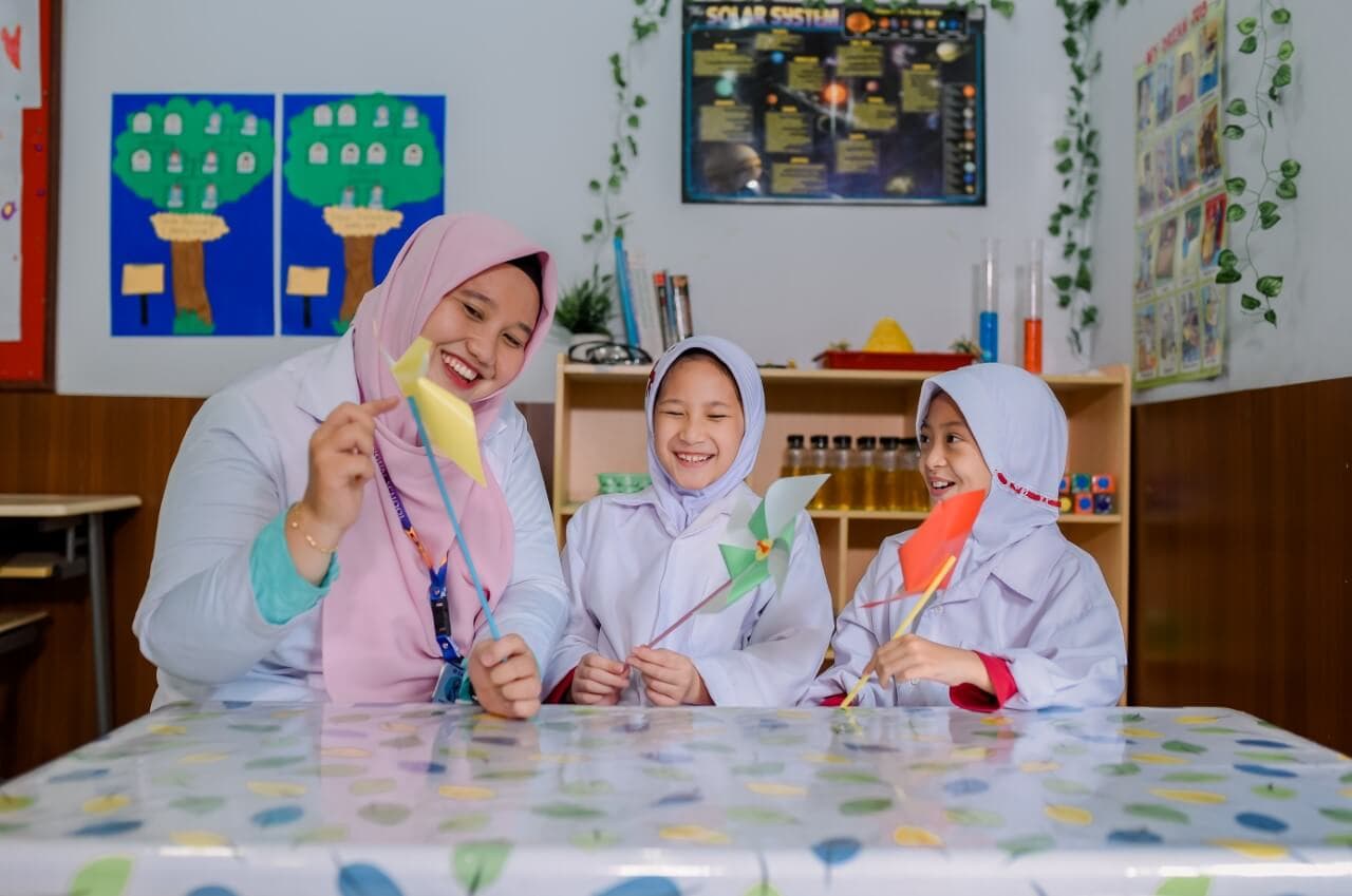 Kegiatan Art and Craft Club - Prestige Bilingual School
